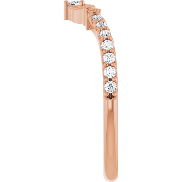 14k-rose-gold-1/5-ctw-lab-grown-diamond-claddagh-contour-band