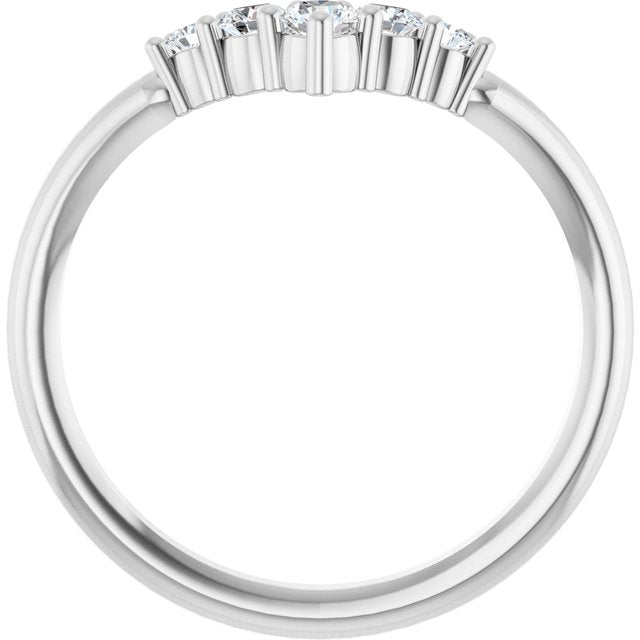 14k-white-1/4-ctw-natural-diamond-graduated-v-ring