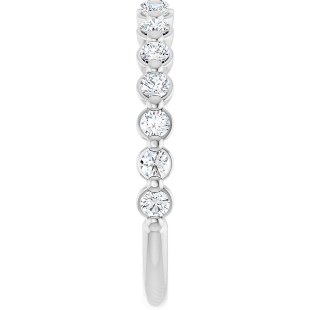 14k-white-gold-1/2-ctw-lab-grown-diamond-anniversary-band
