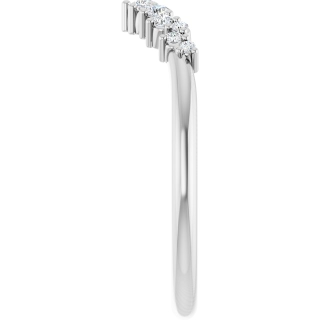 14k-white-gold-1/6-ctw-lab-grown-diamond-contour-band